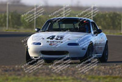 media/Jan-18-2026-CalClub SCCA (Sun) [[8bc6468723]]/Group 7 Race/Turn 1/